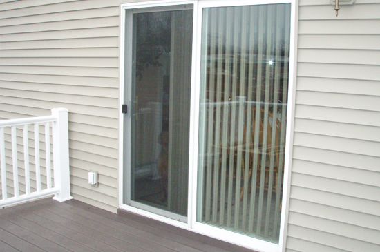 Muscoy-screen-door-repair