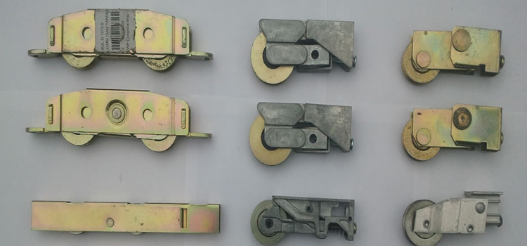 patio sliding door wheel replacement Muscoy